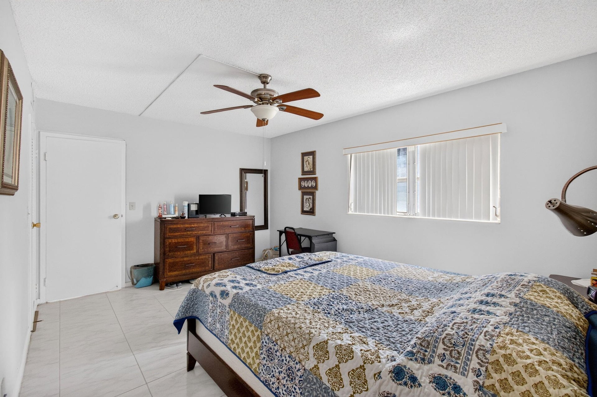 Unit 108 photo 27