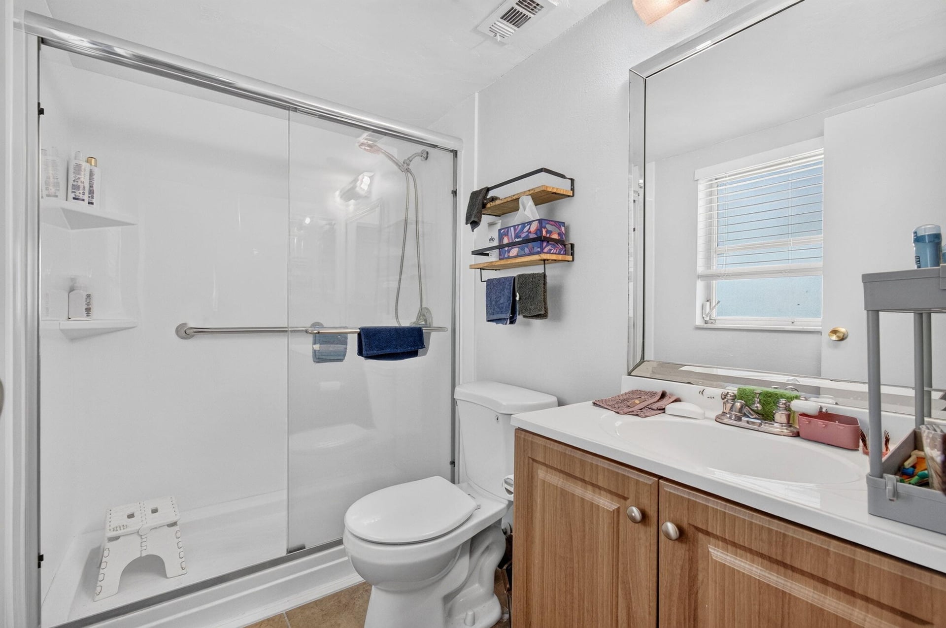 Unit 108 photo 29