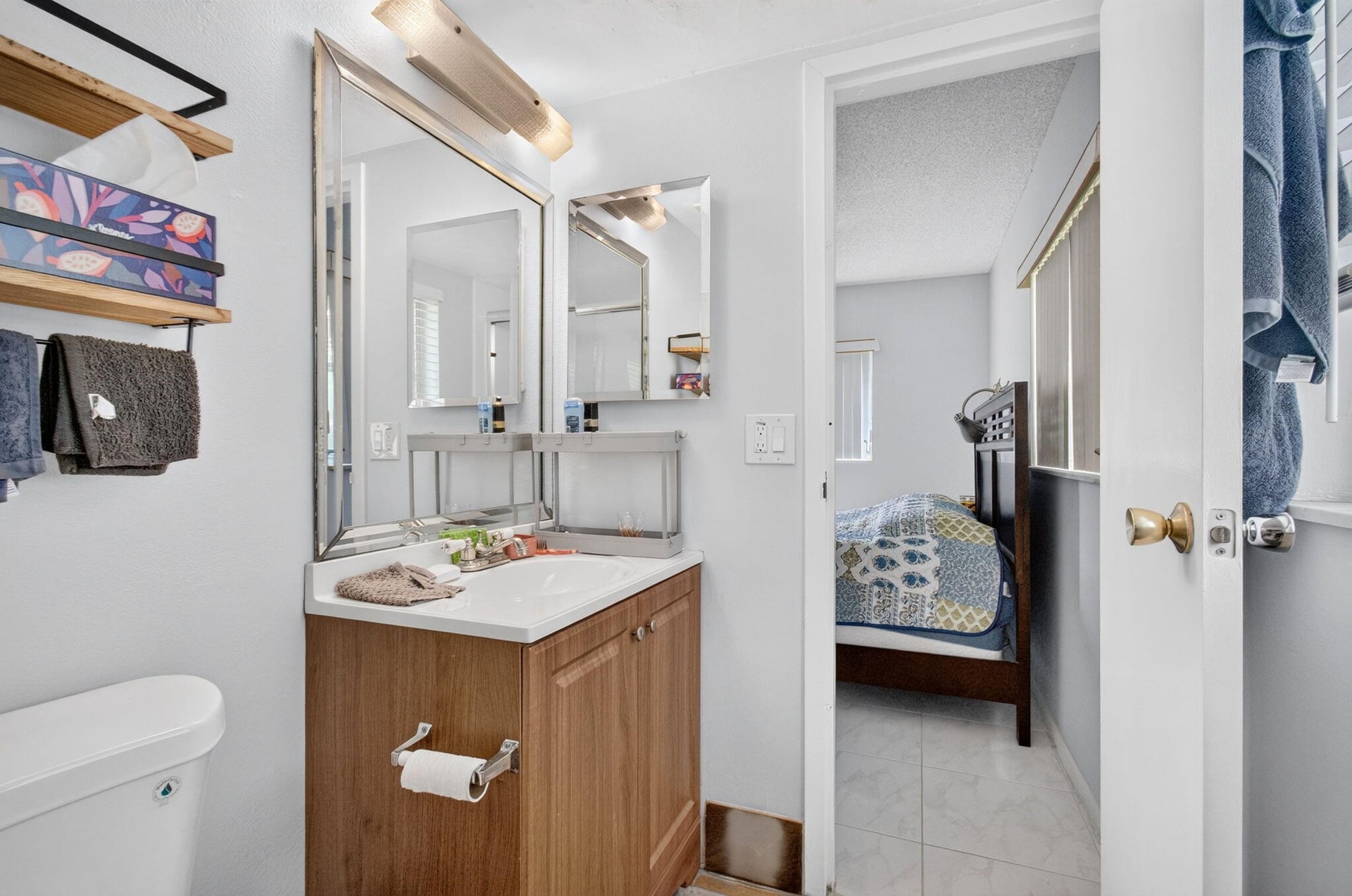 Unit 108 photo 31