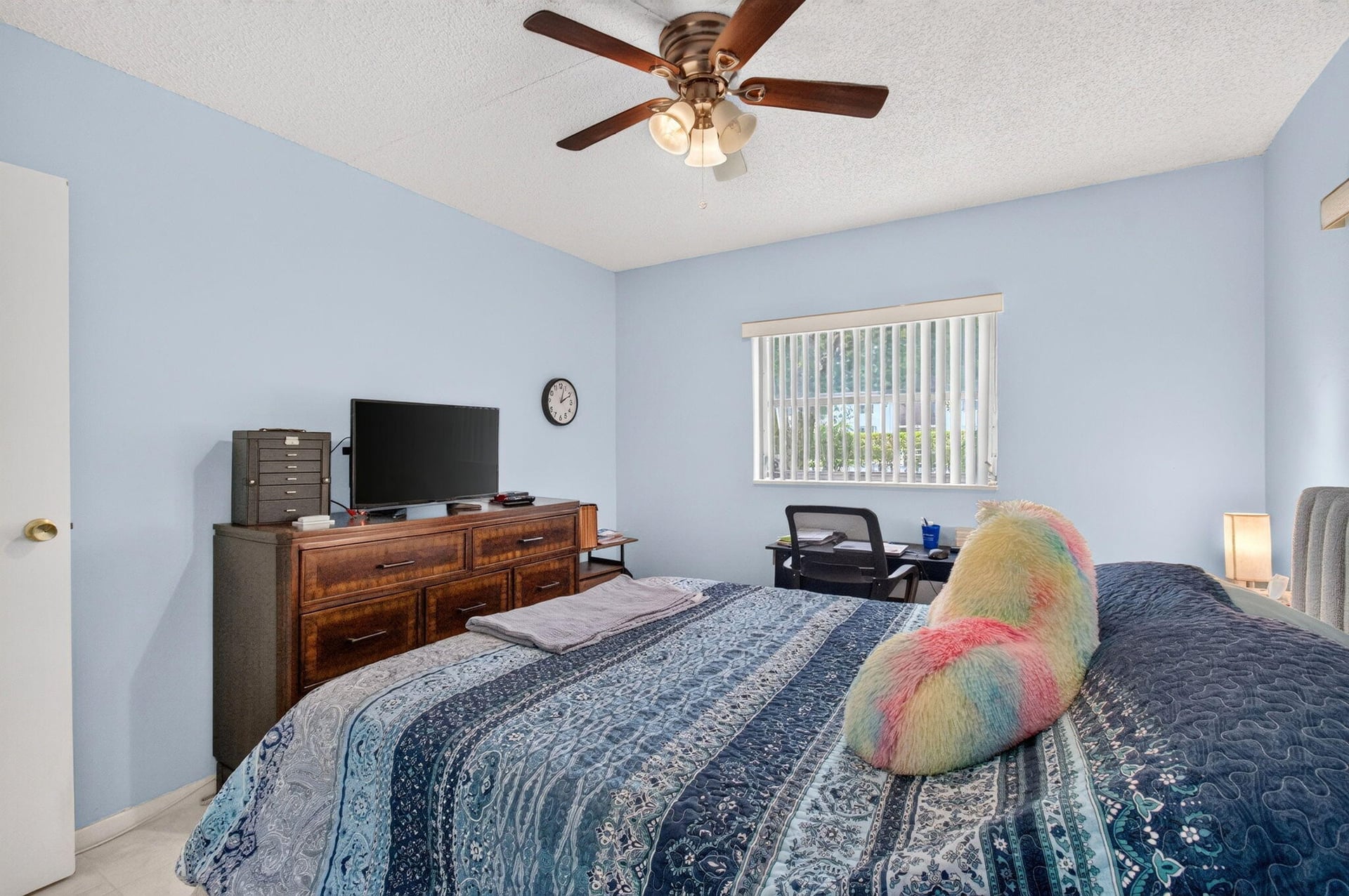 Unit 108 photo 33