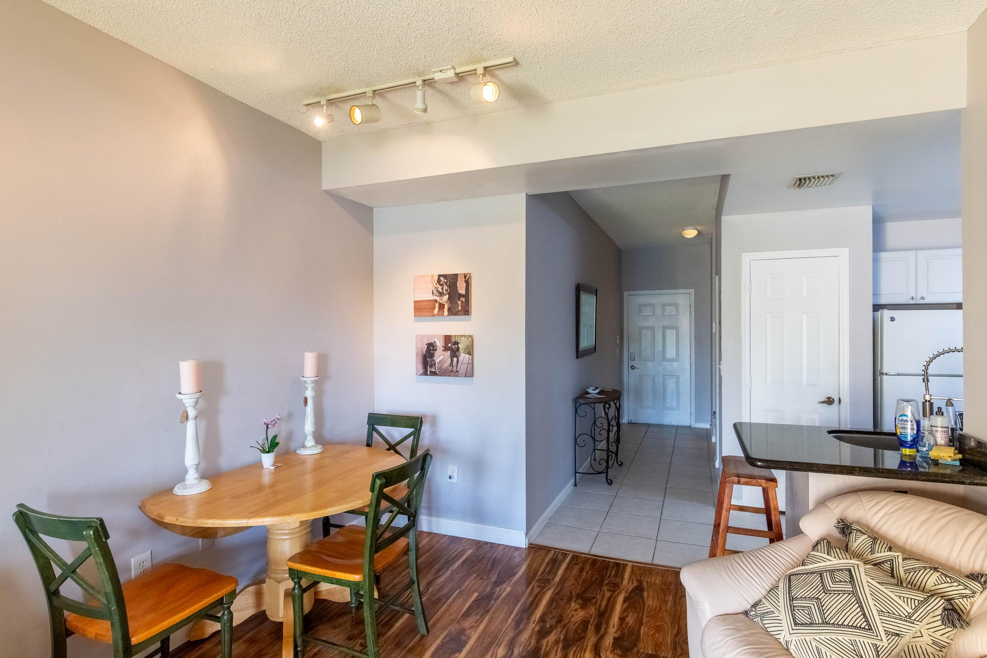 Unit 505 photo 9