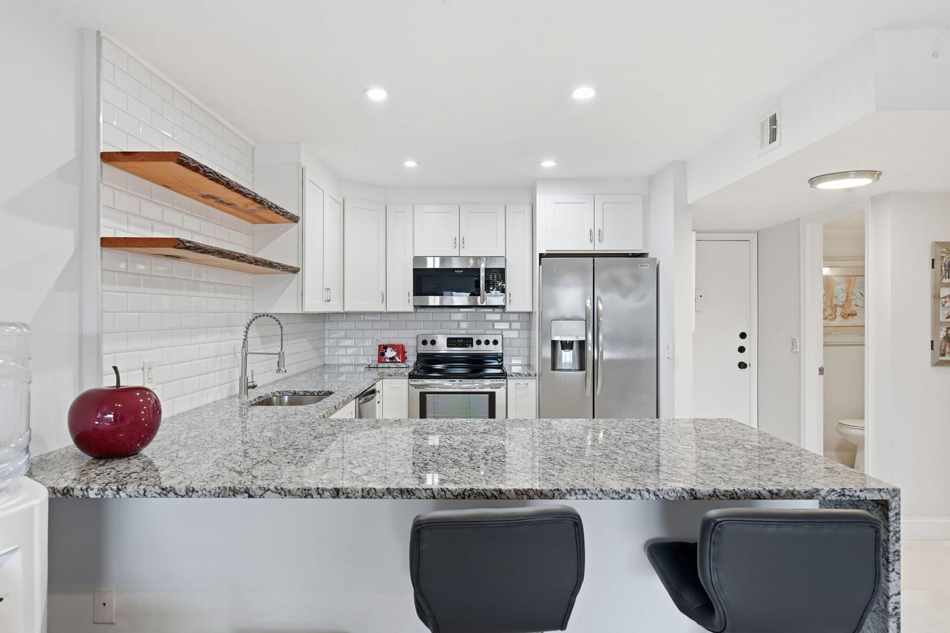  Unit 408 photo 17