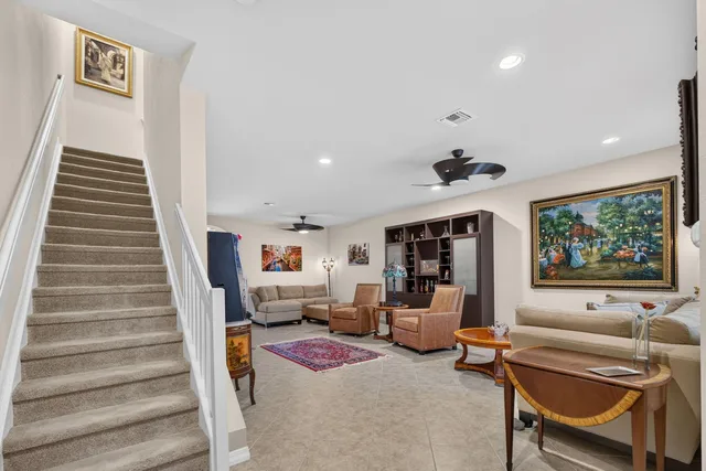 Canterbury Place Residence photo 5
