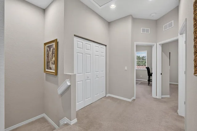 Canterbury Place Residence photo 24