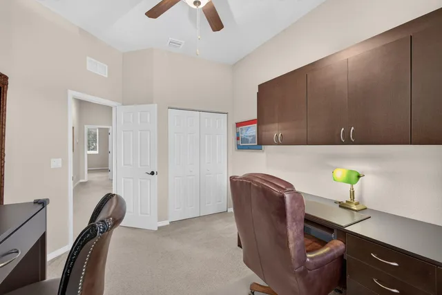 Canterbury Place Residence photo 39