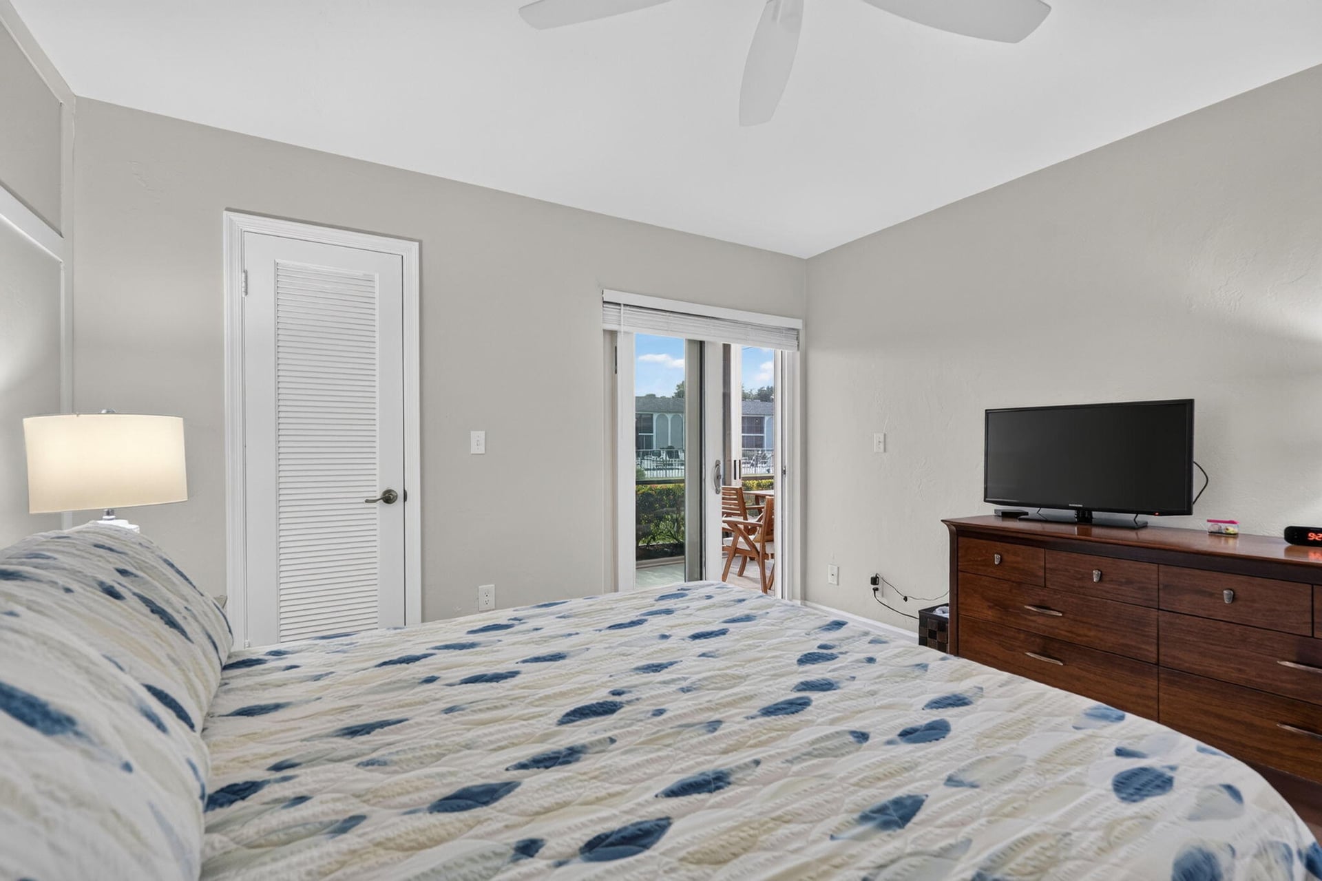 Unit C105 photo 20