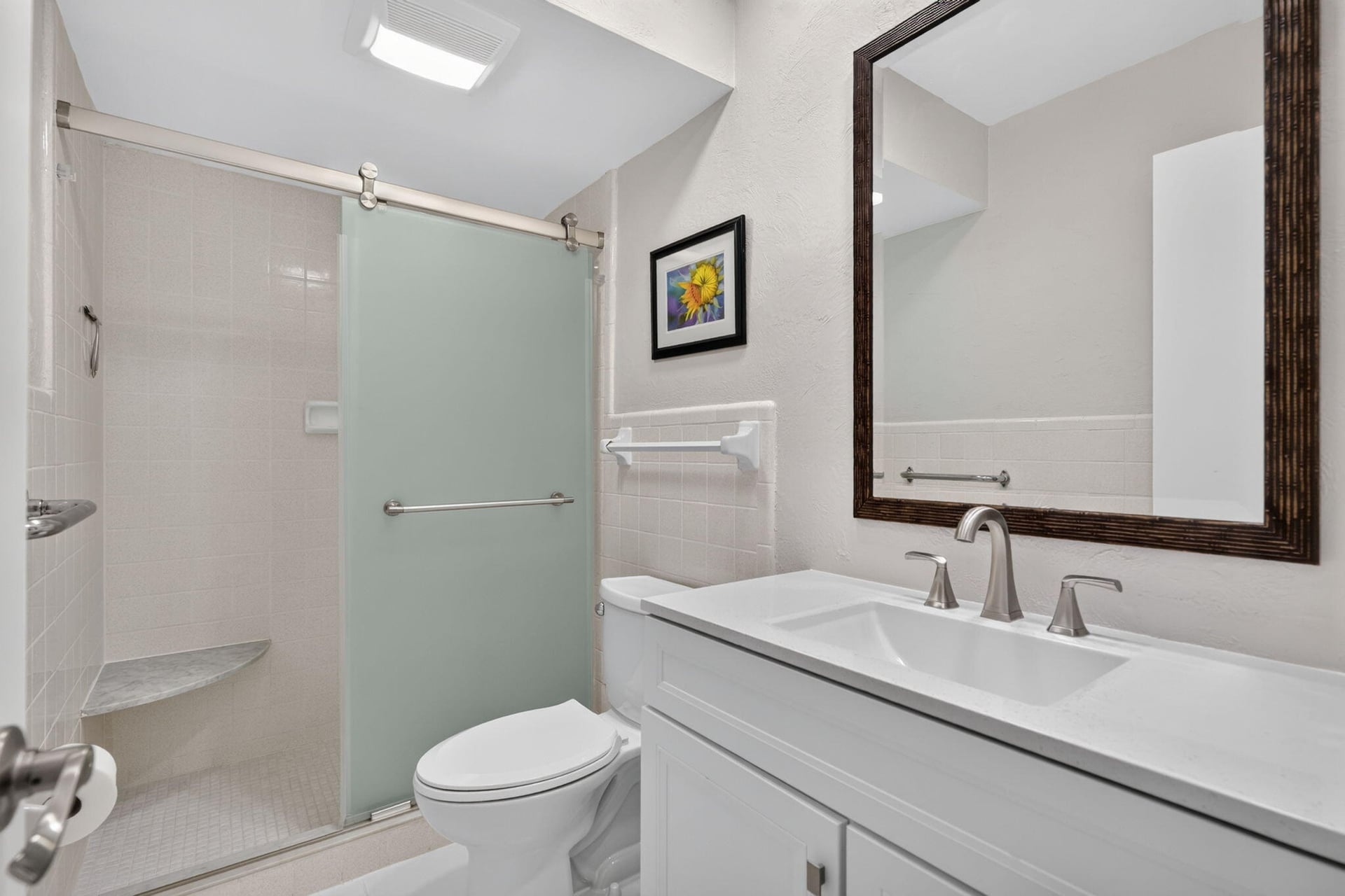 Unit C105 photo 24