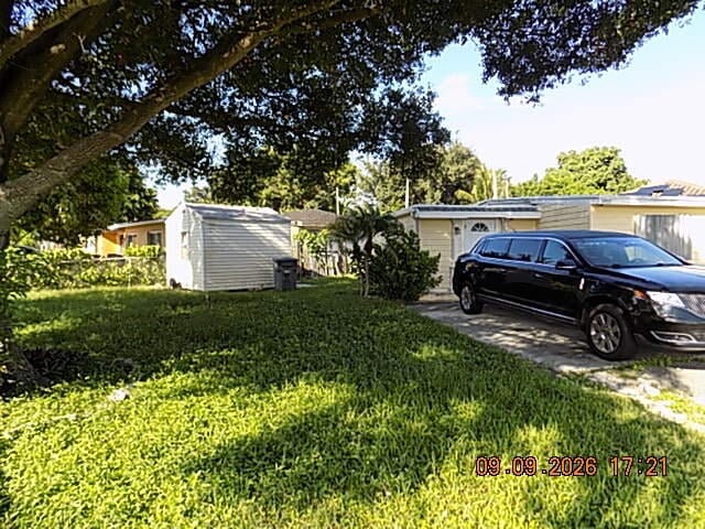 Residence photo 2