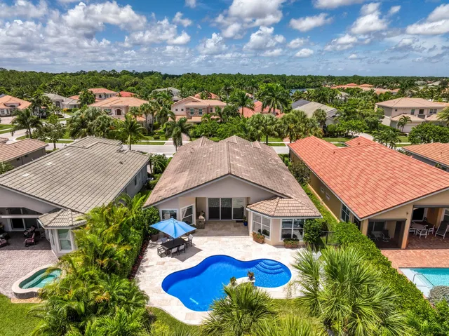 Jupiter Country Club Residence photo 38