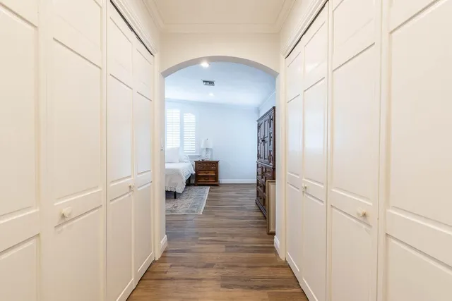 Residence photo 18