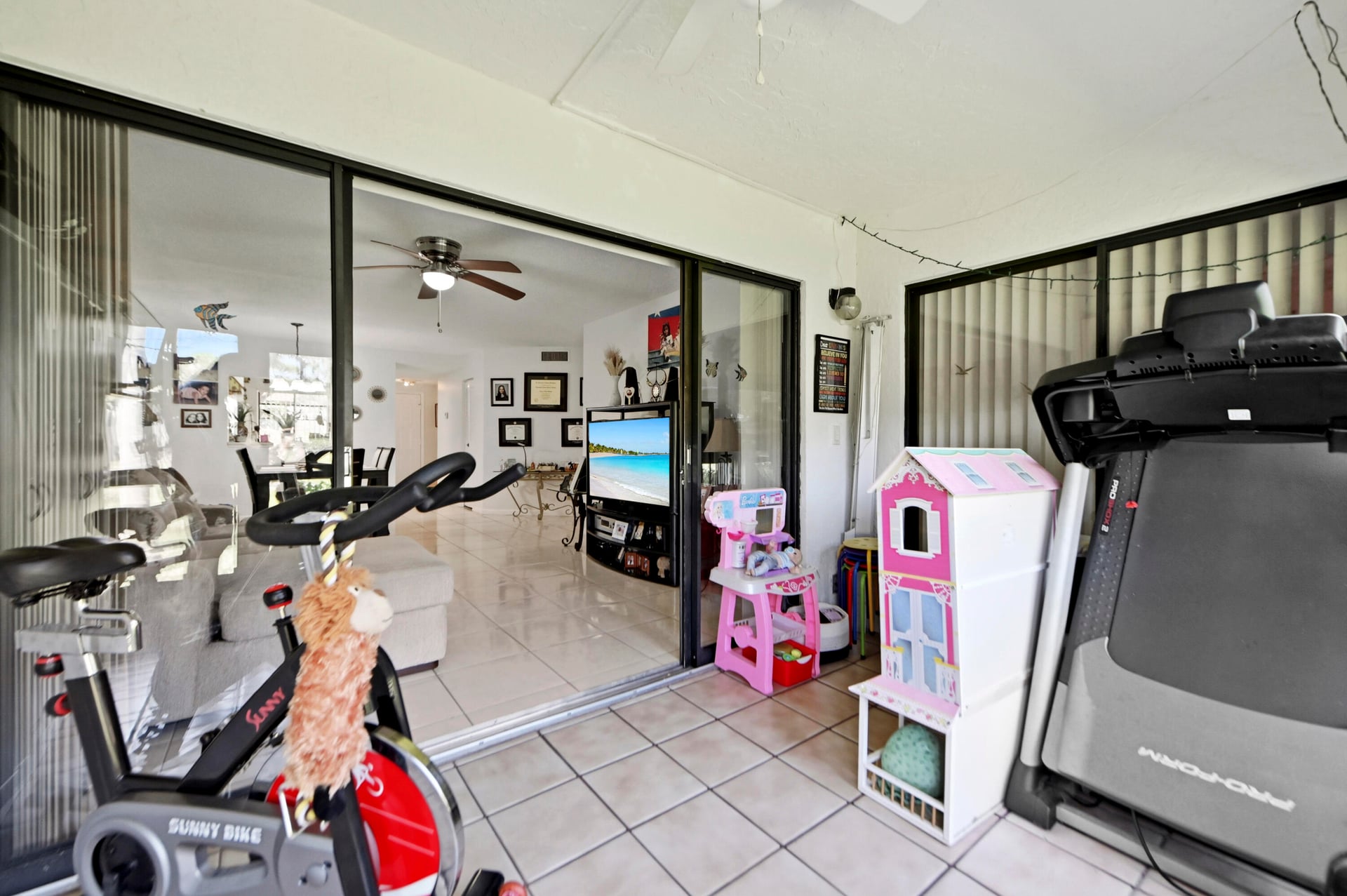  Residence photo 15