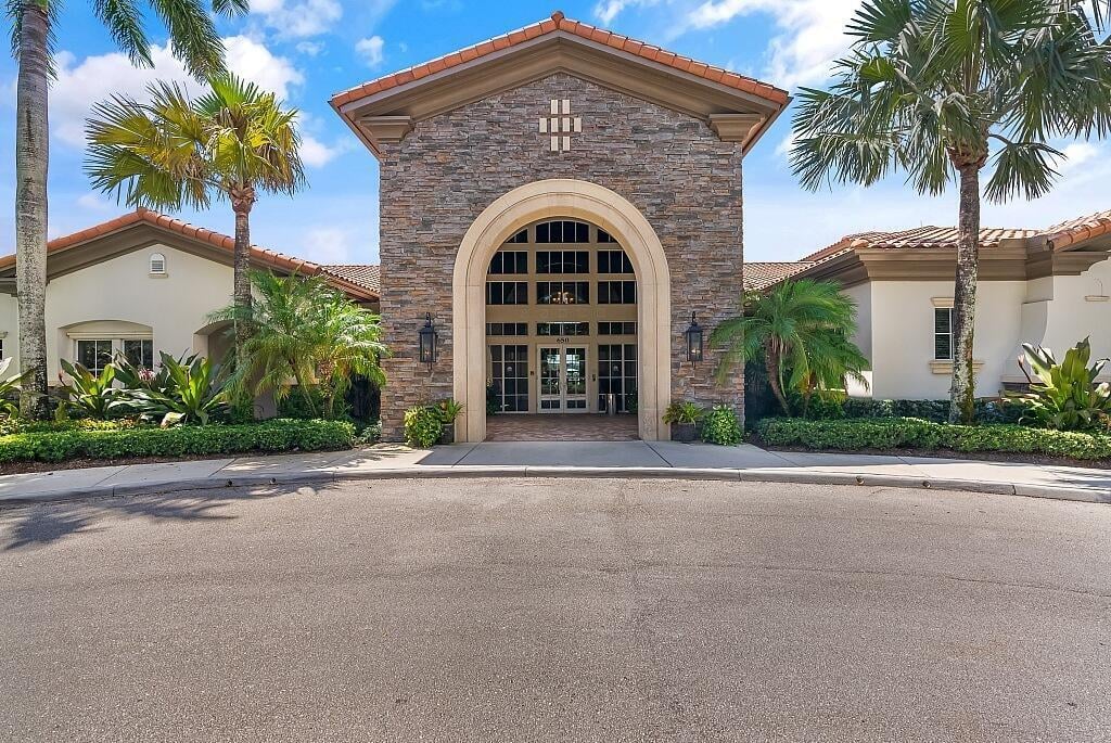 Evergrene Palm Beach Gardens Residence photo 35