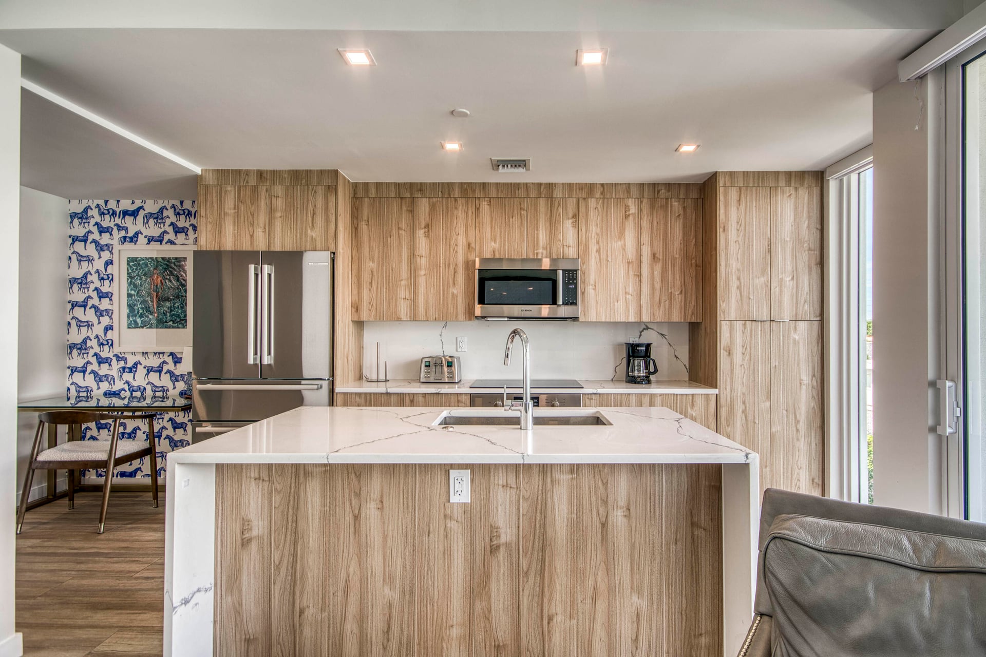 Unit 303 photo 10