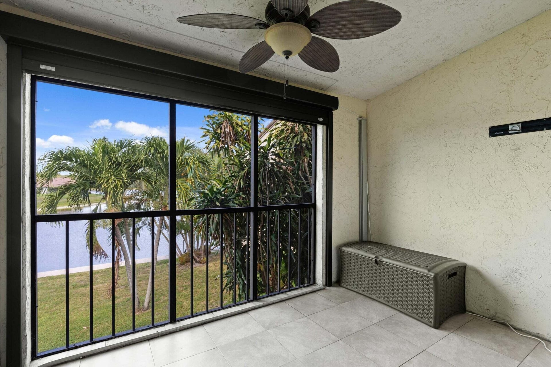 Unit 210 photo 6