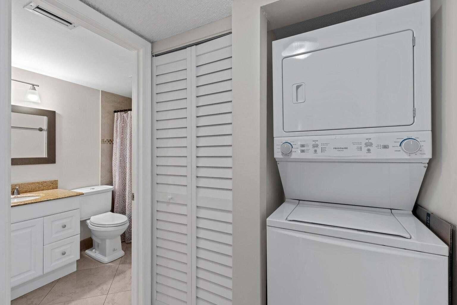 Unit 210 photo 9