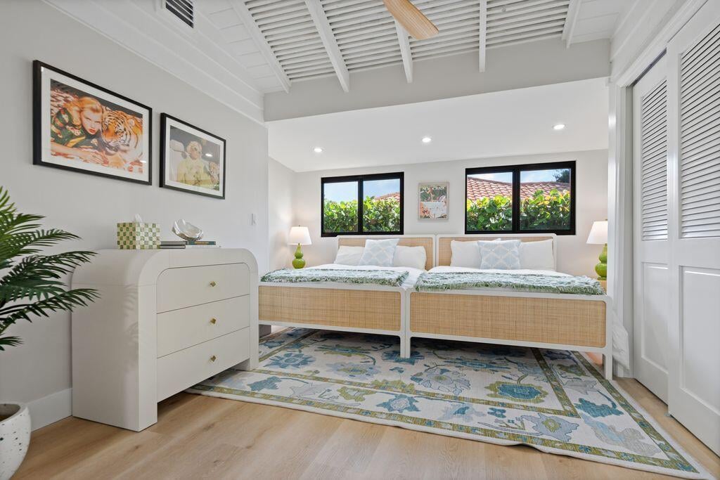  Residence photo 32
