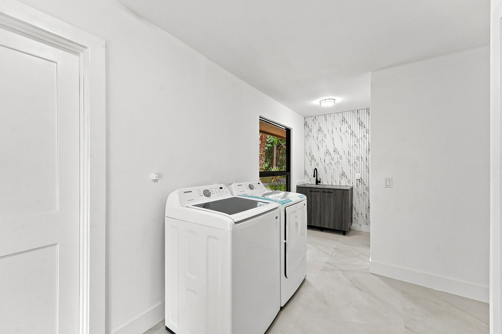  Residence photo 41