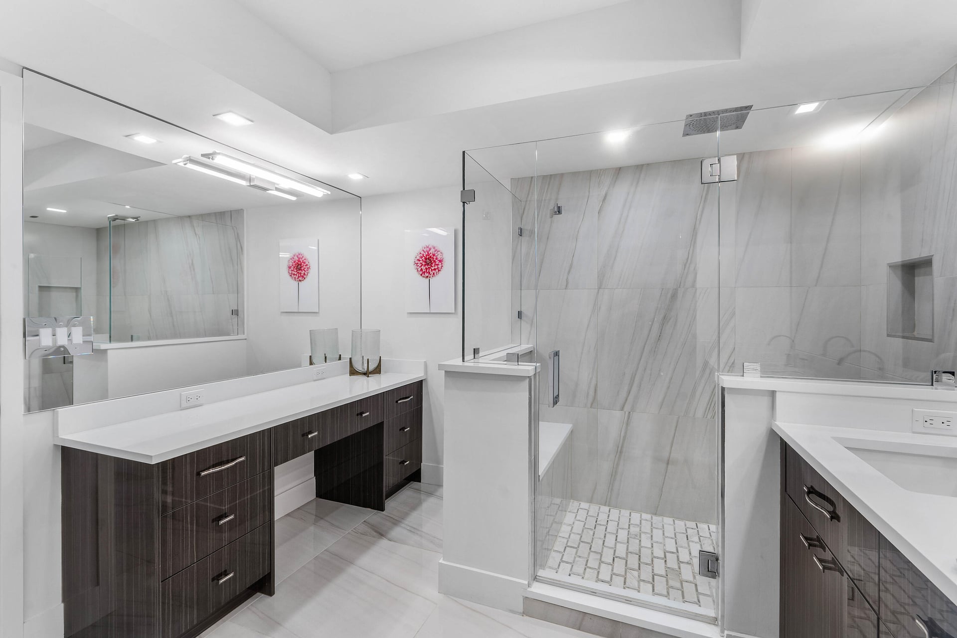 The Meridian Unit 401s photo 12