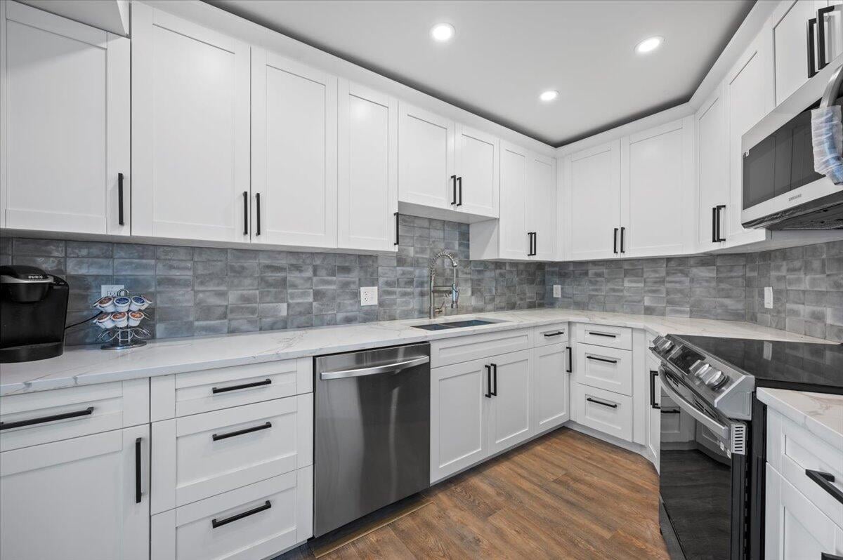 Harbour Point Singer Island Unit 604 photo 8