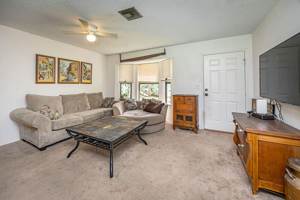 Residence photo 11