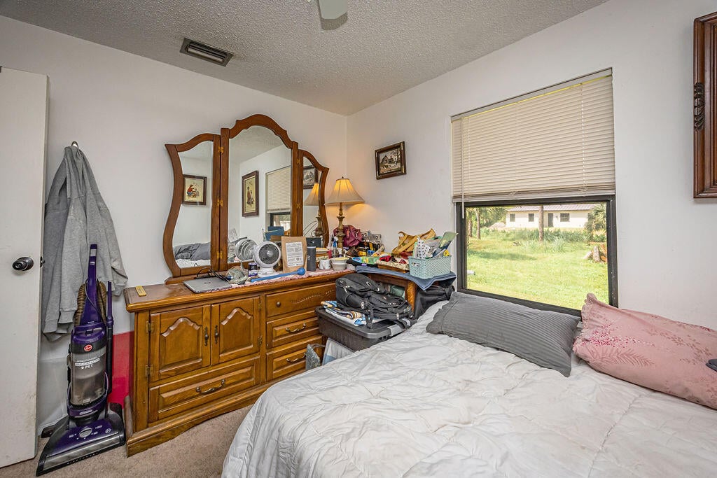 Residence photo 23