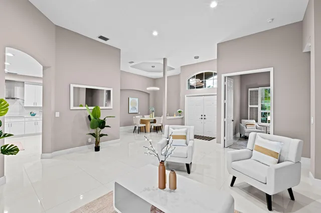 Residence photo 8