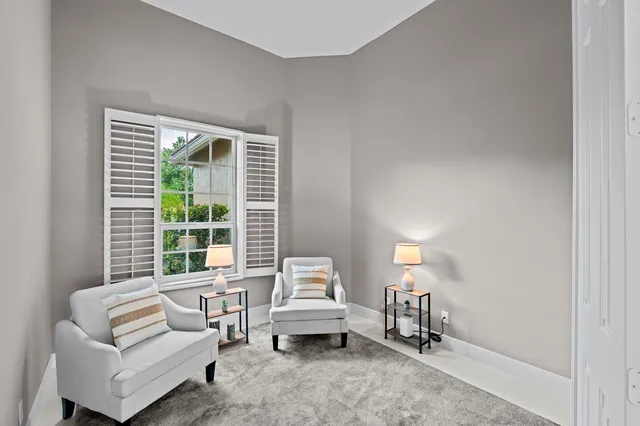 Residence photo 10