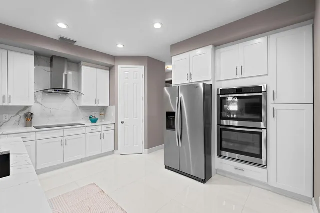 Residence photo 18