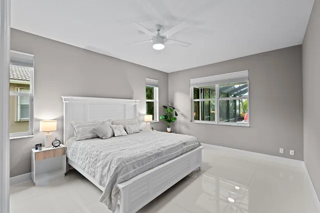 Residence photo 23