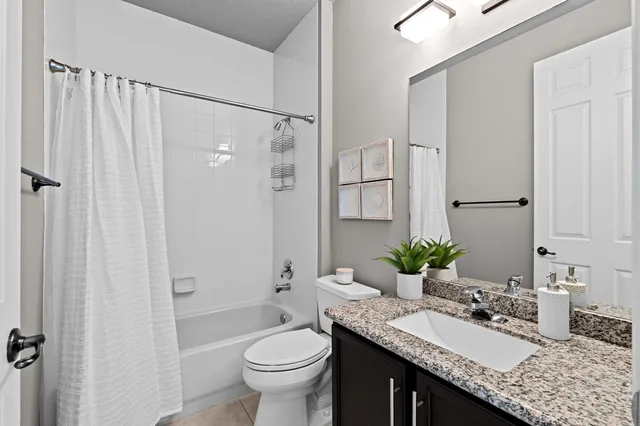 Residence photo 33