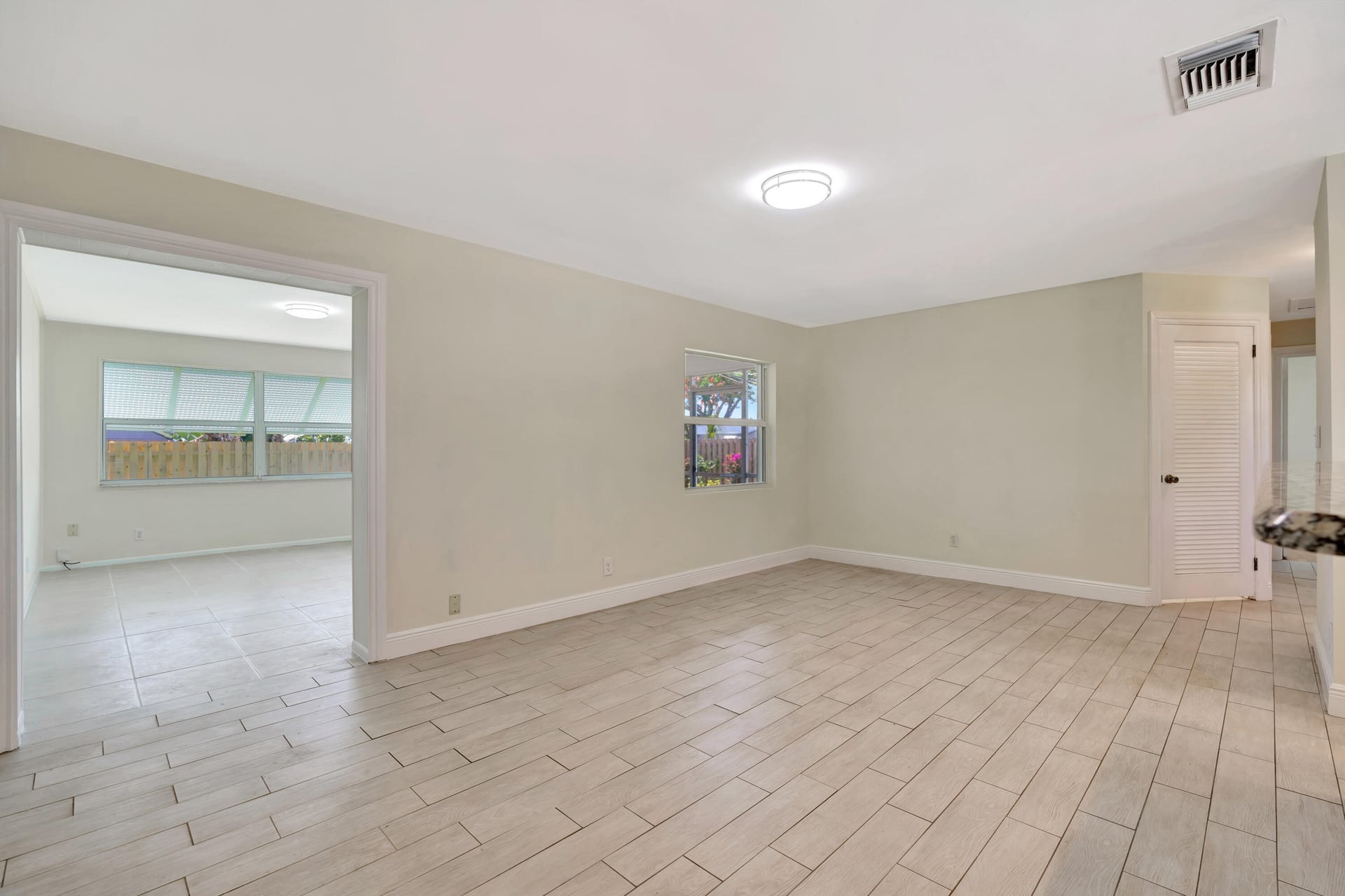 Village of North Palm Beach Residence photo 12