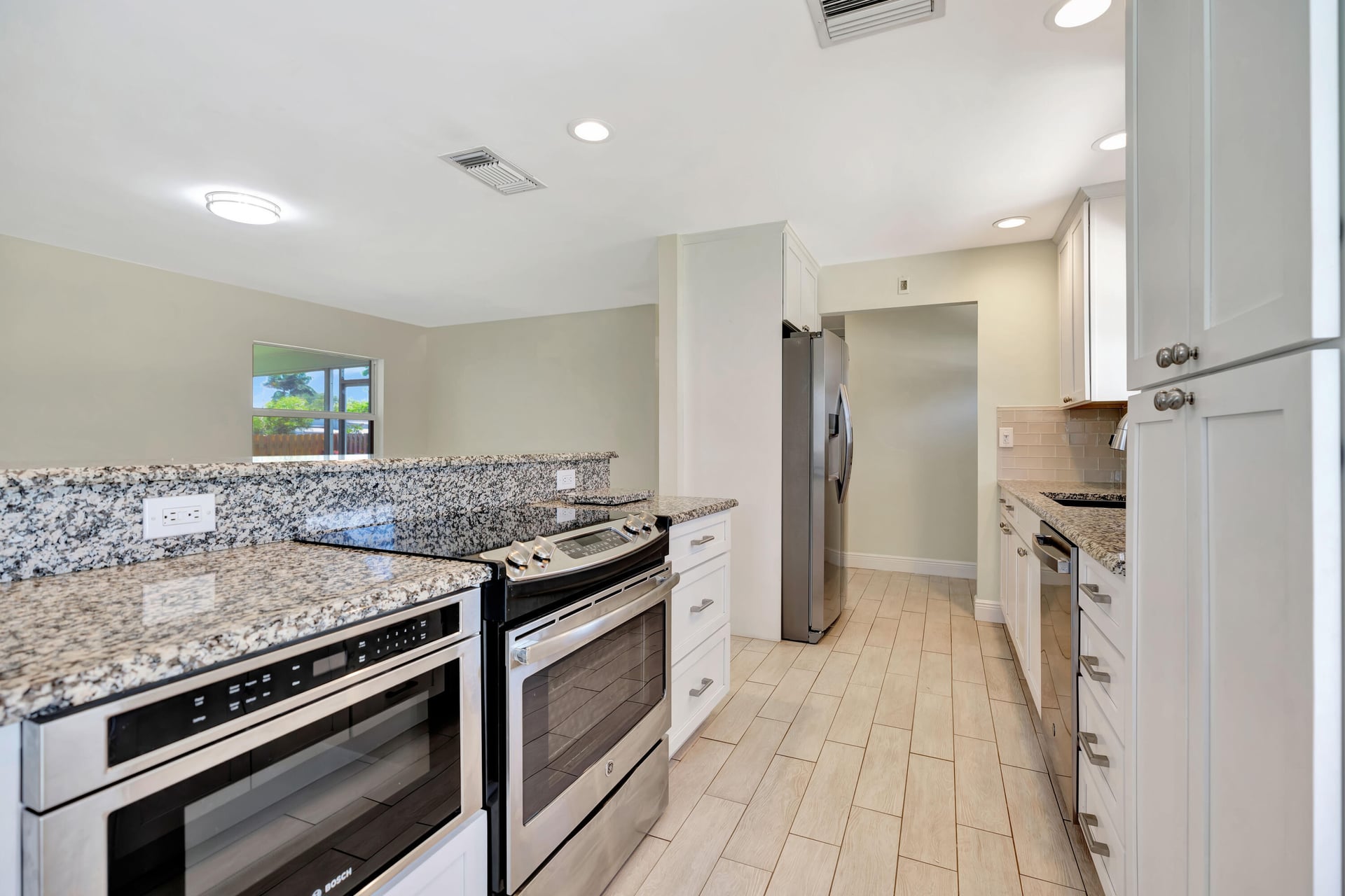 Village of North Palm Beach Residence photo 13