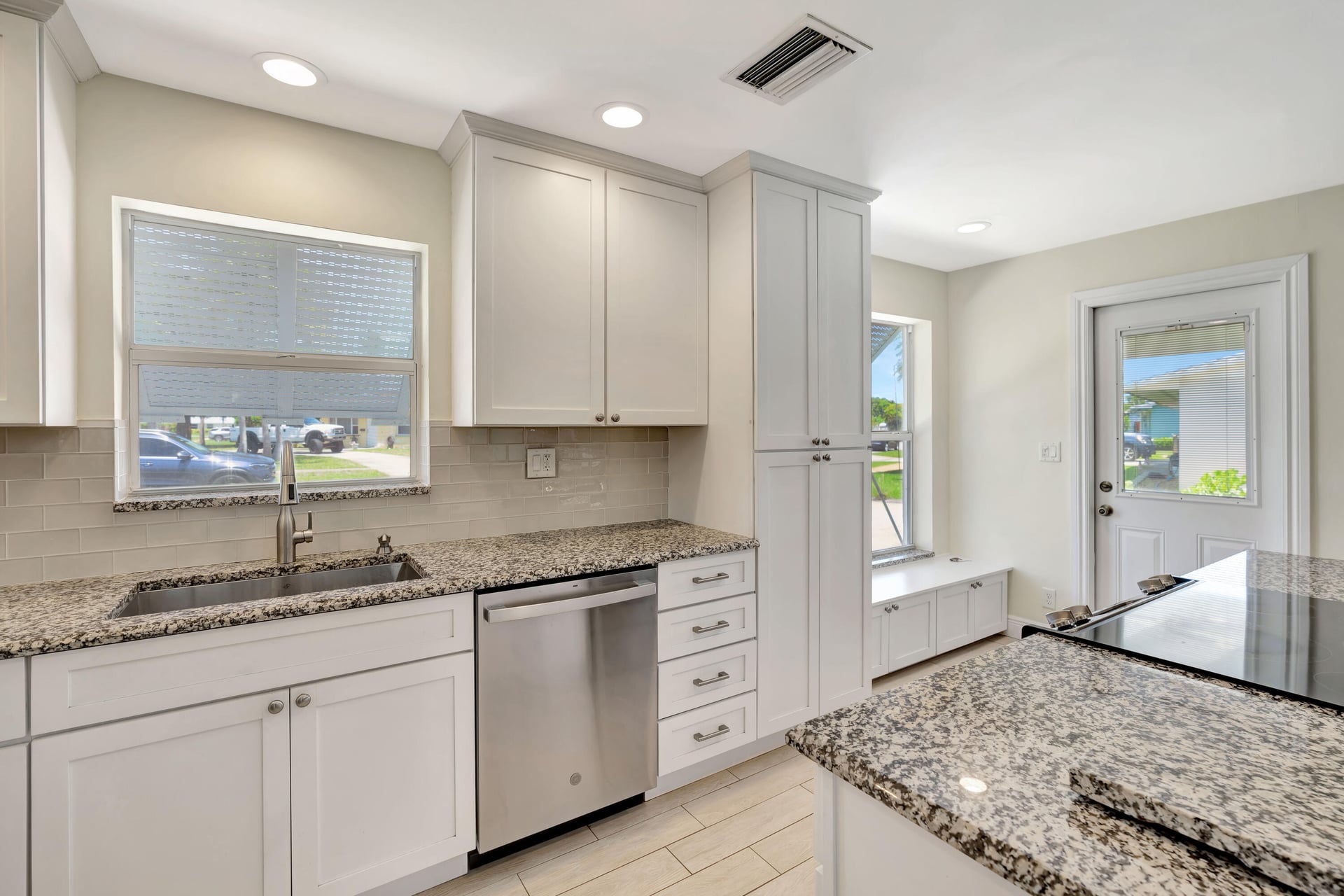 Village of North Palm Beach Residence photo 15