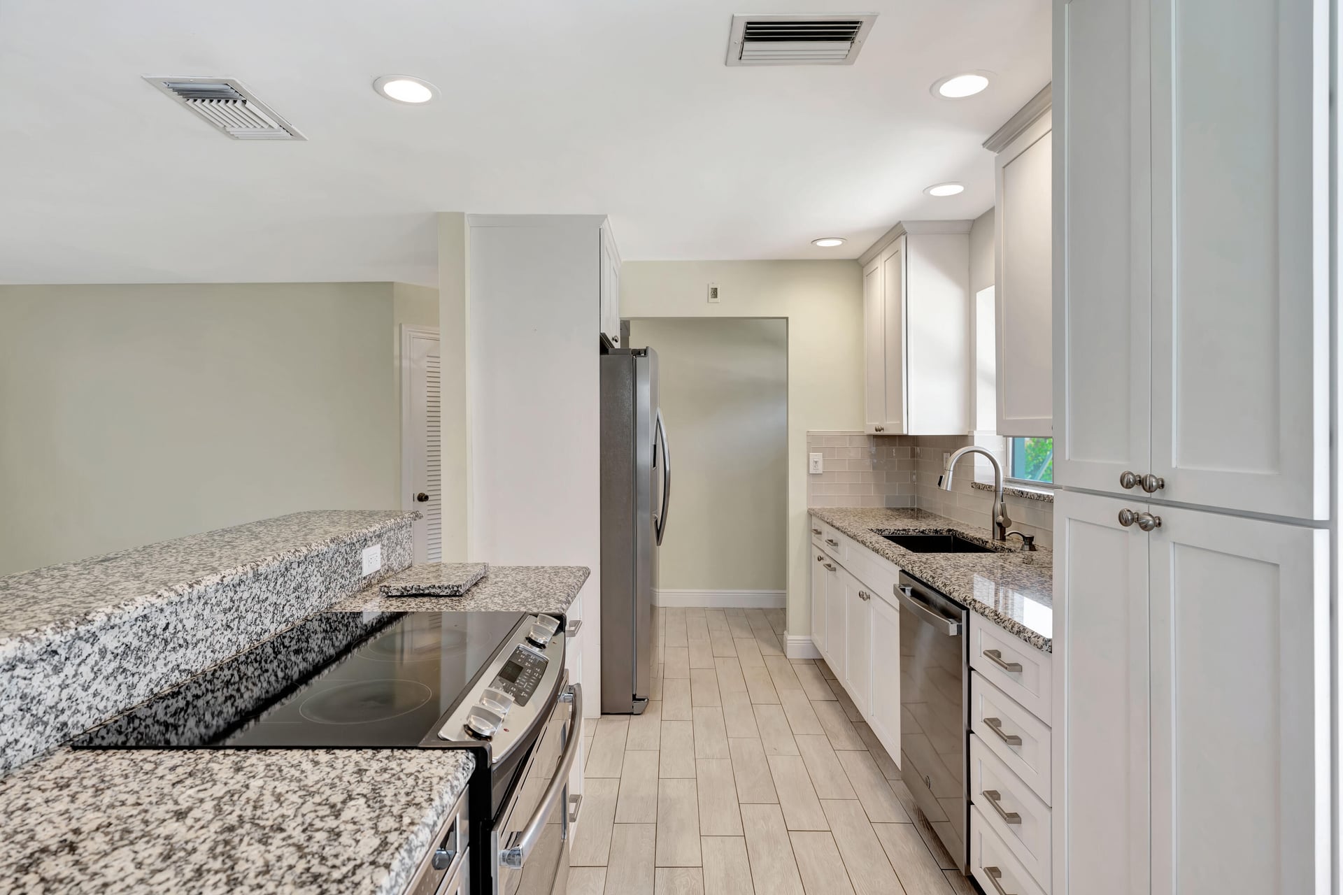 Village of North Palm Beach Residence photo 18
