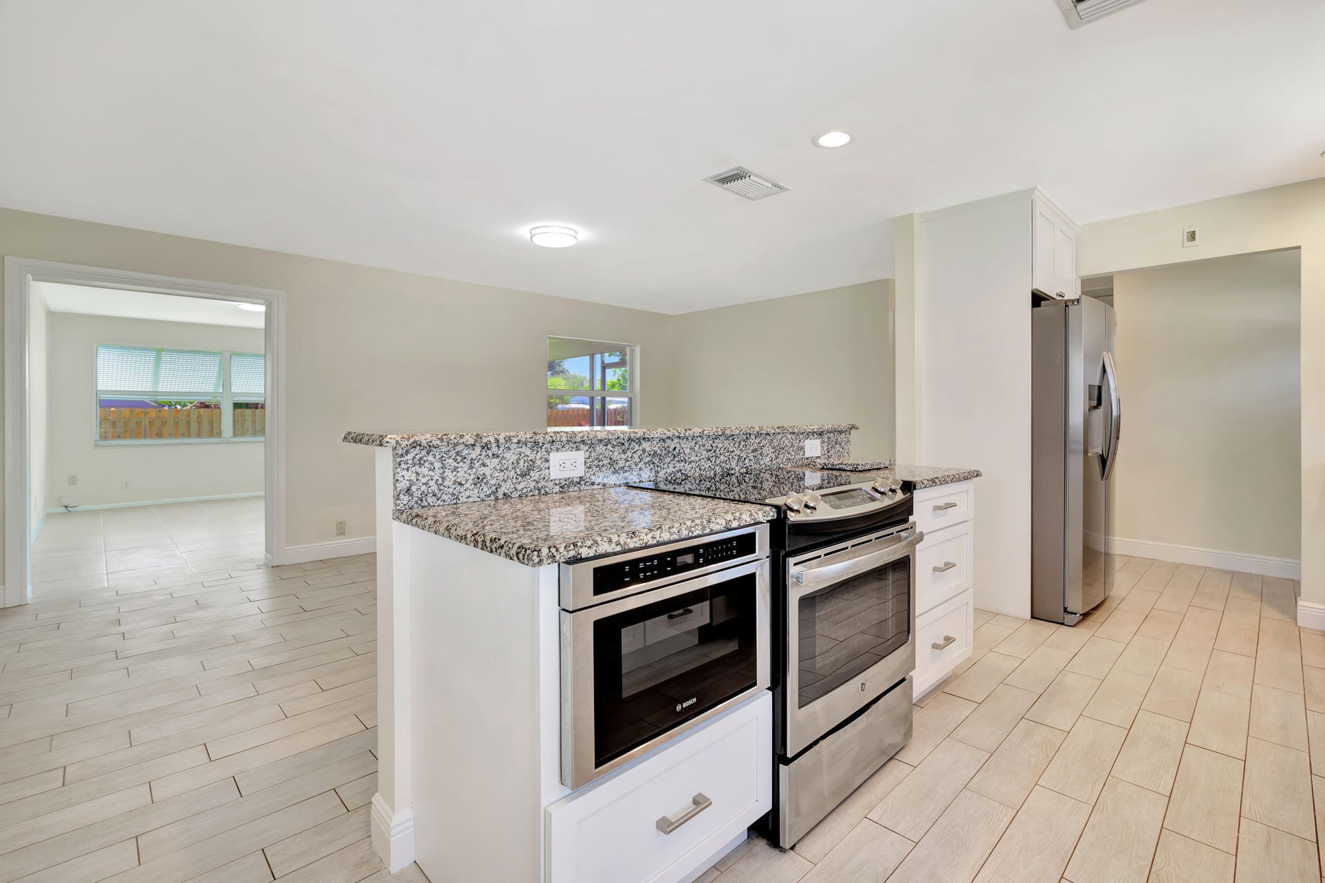 Village of North Palm Beach Residence photo 19