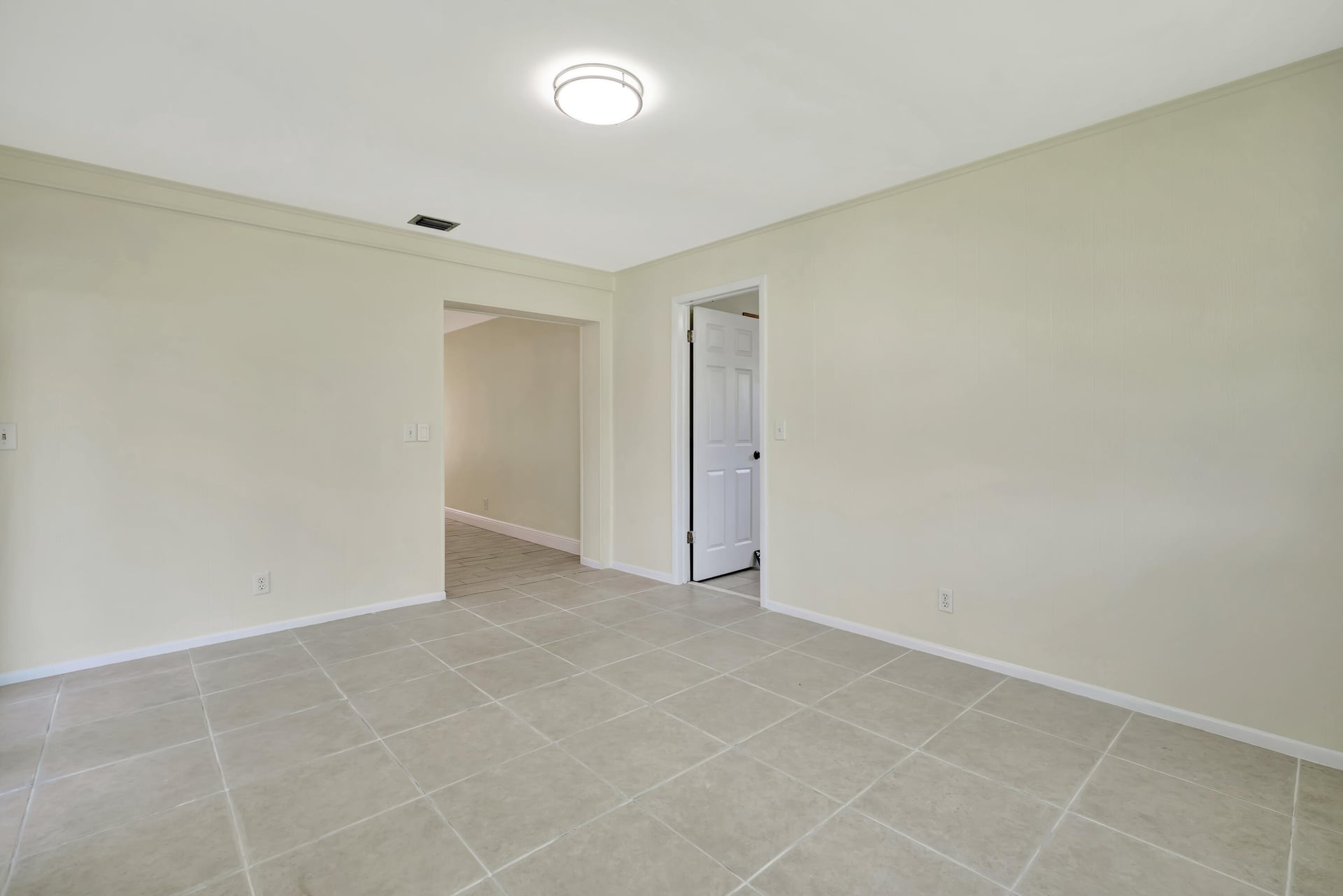 Village of North Palm Beach Residence photo 37