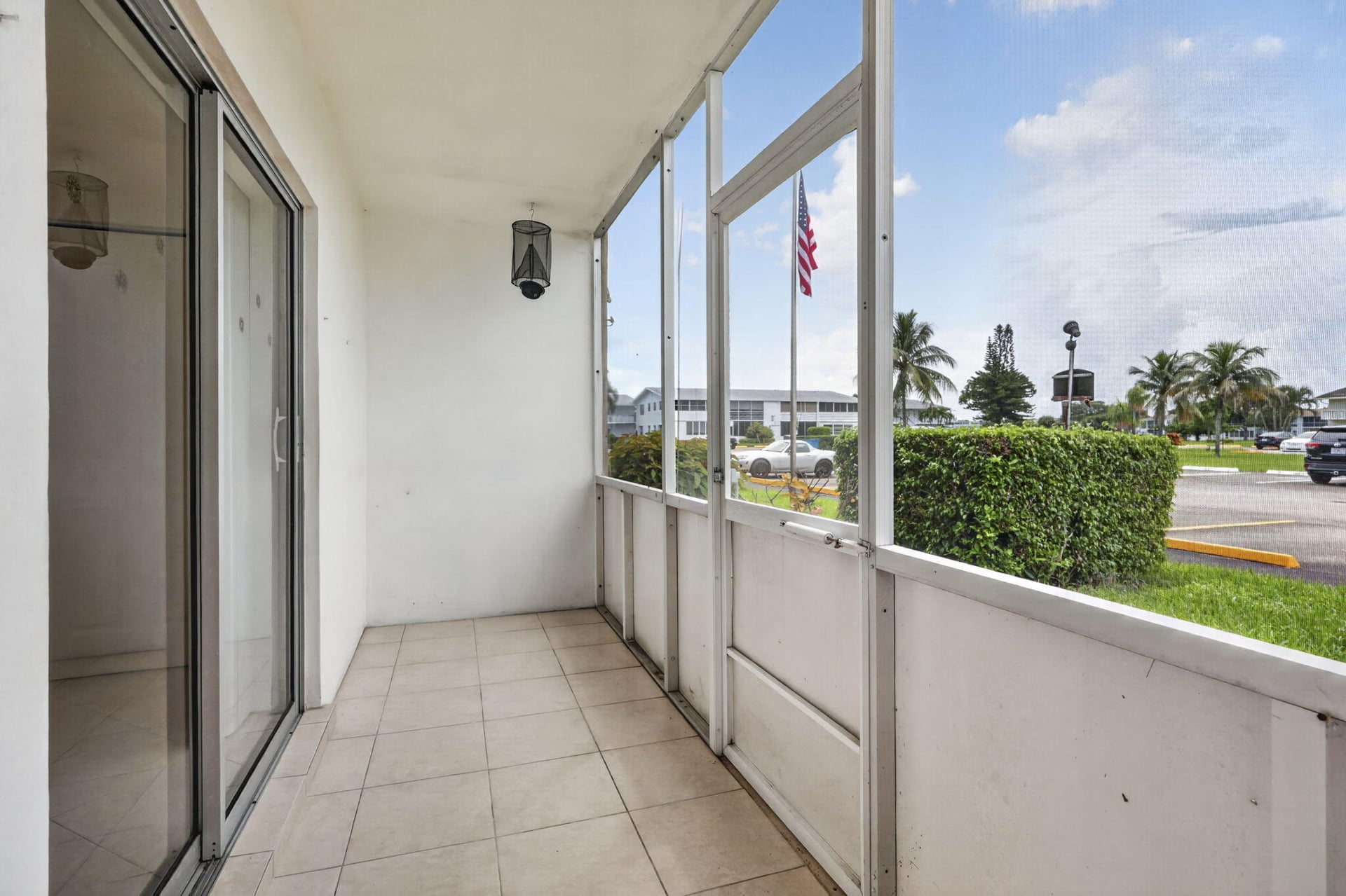 Residence photo 12
