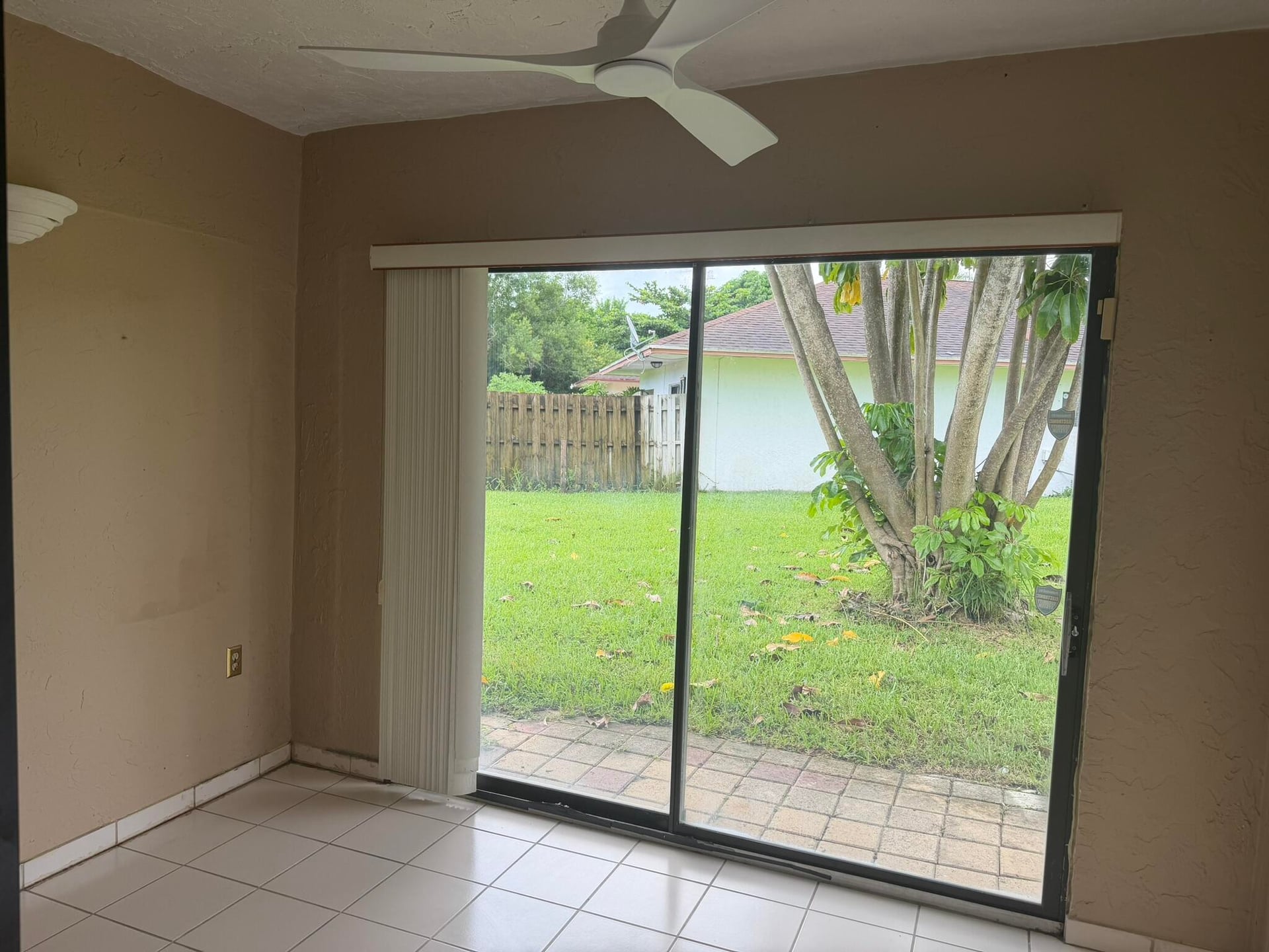  Residence photo 11