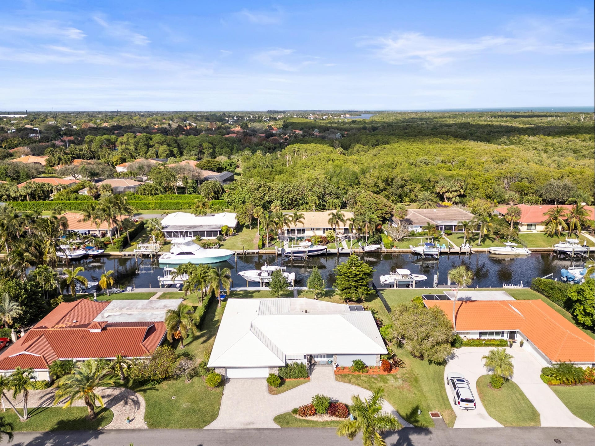 Residence photo 6