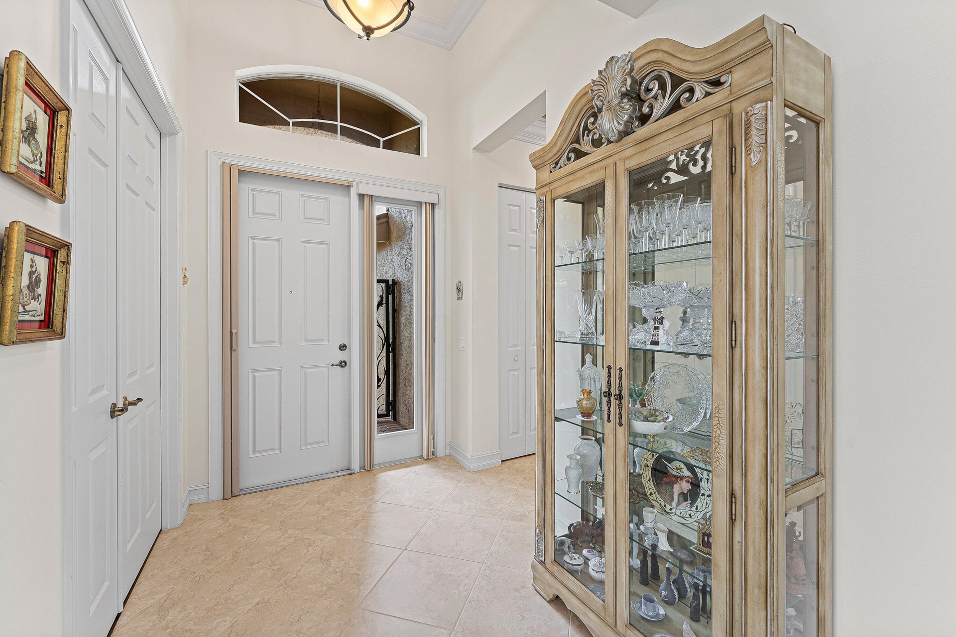 Residence photo 5