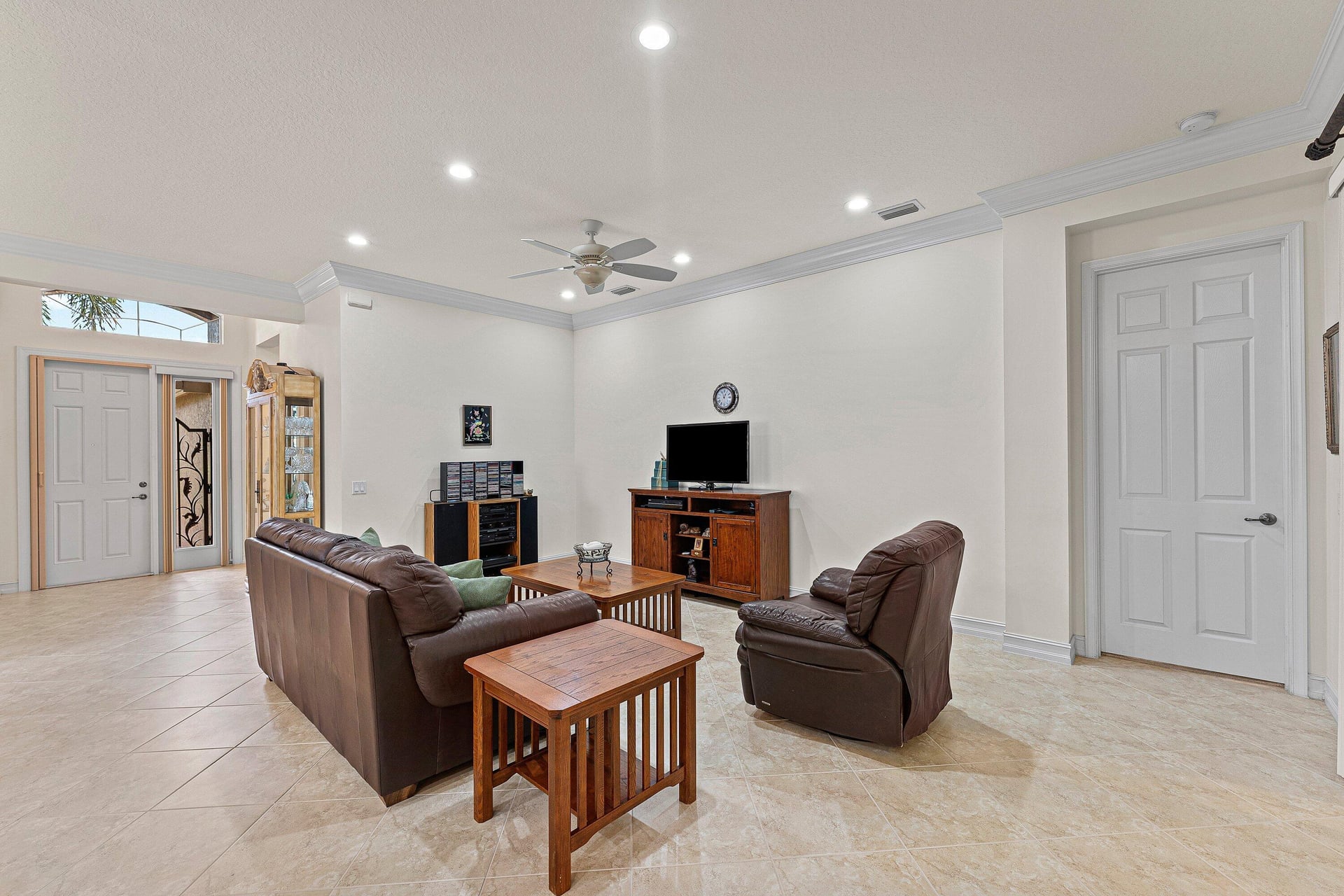Residence photo 6