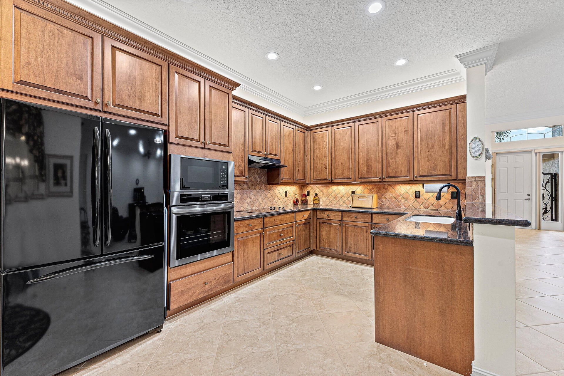 Residence photo 12