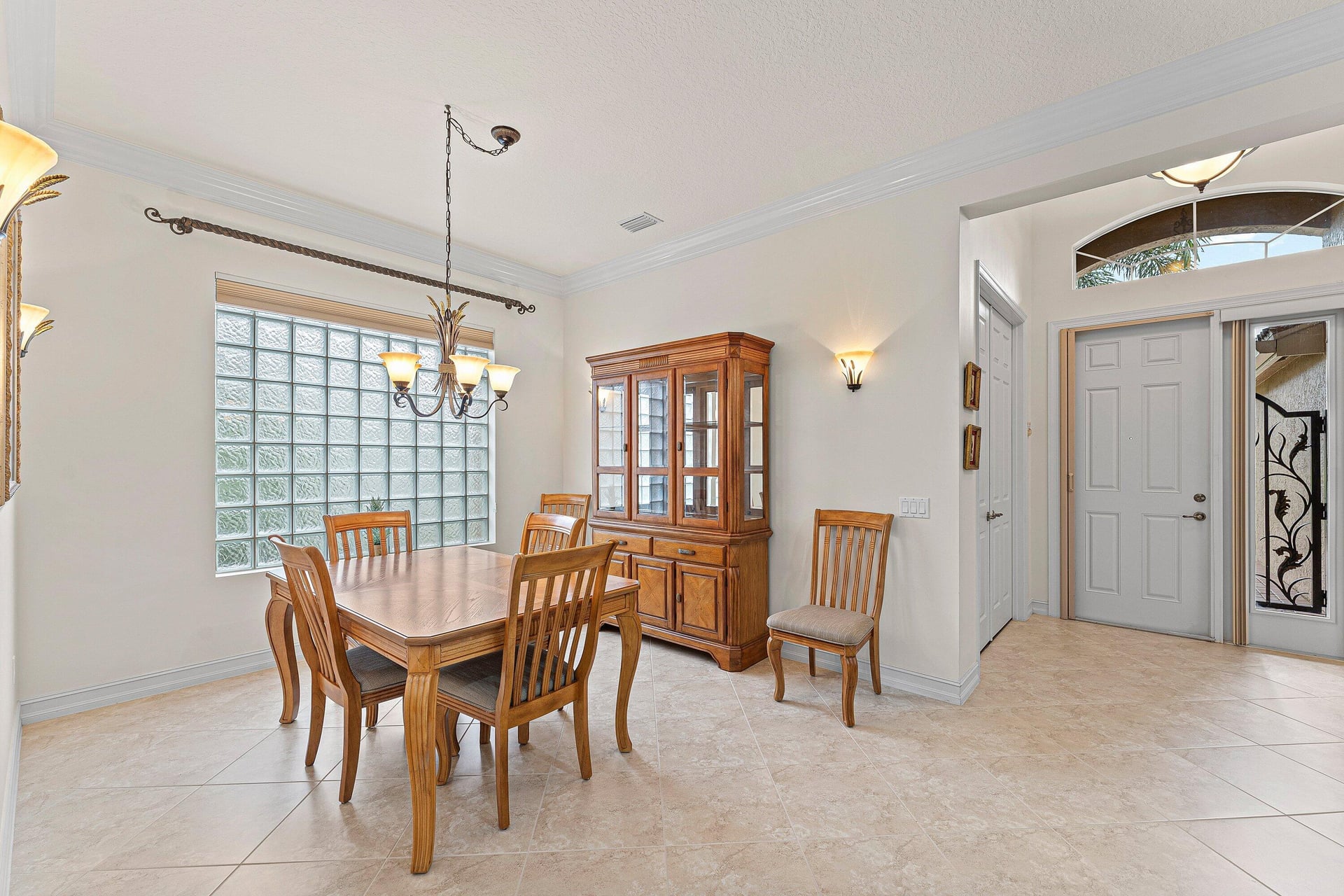 Residence photo 15