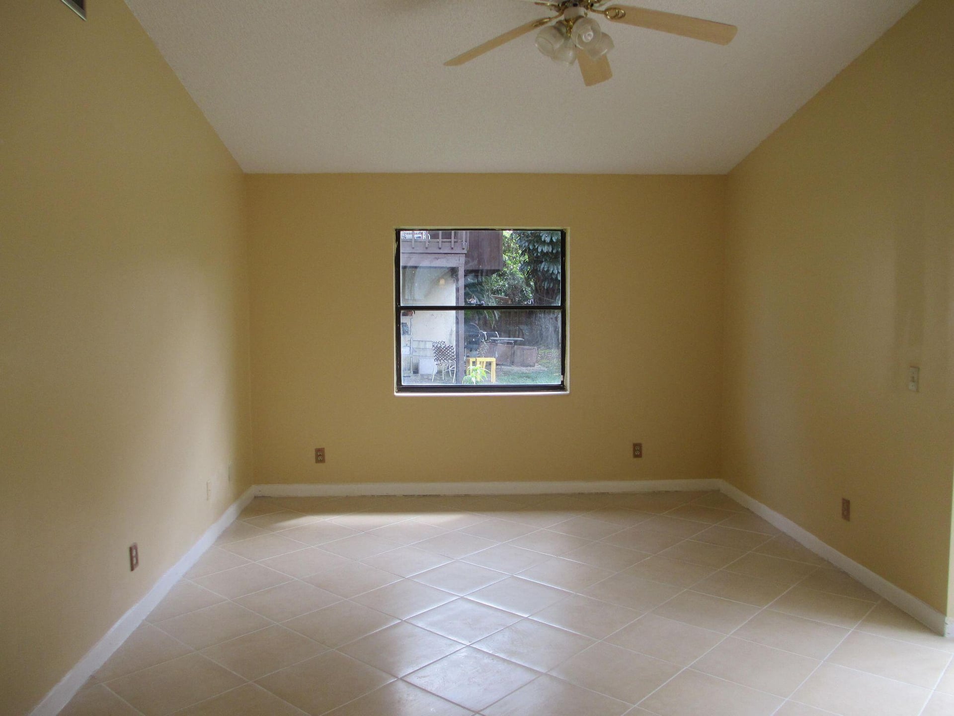 Residence photo 5