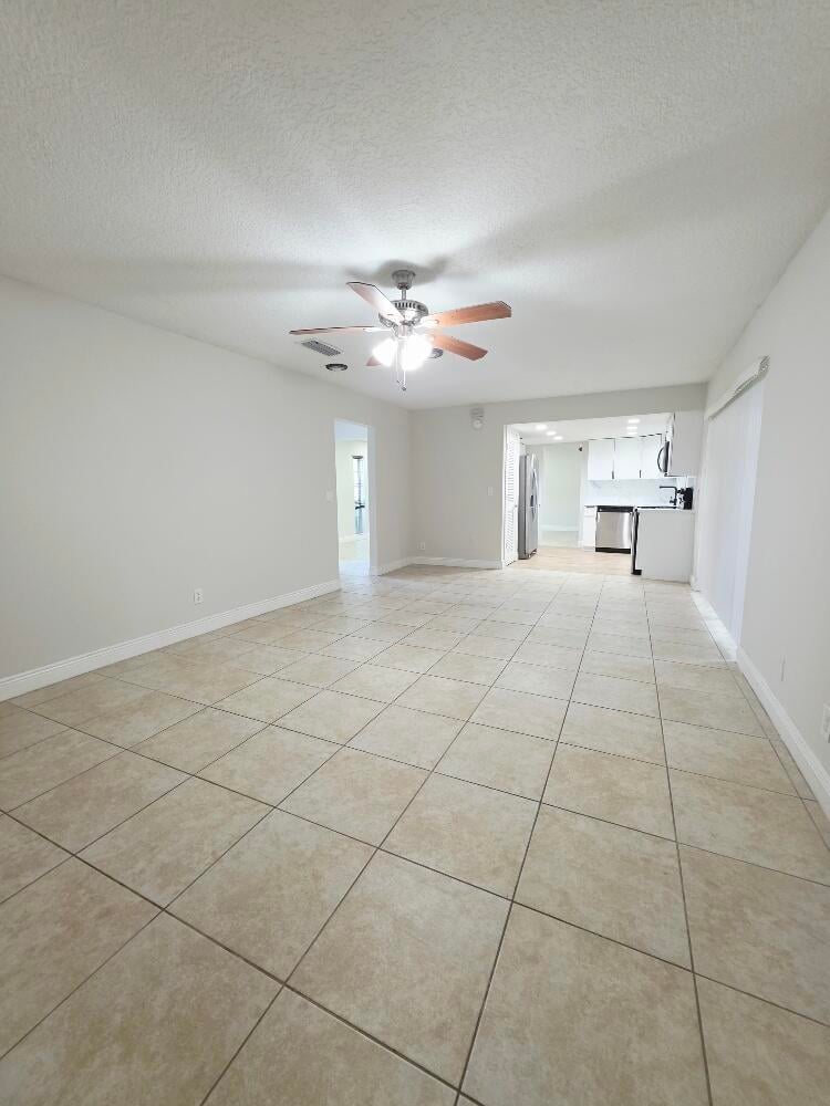  Residence photo 8