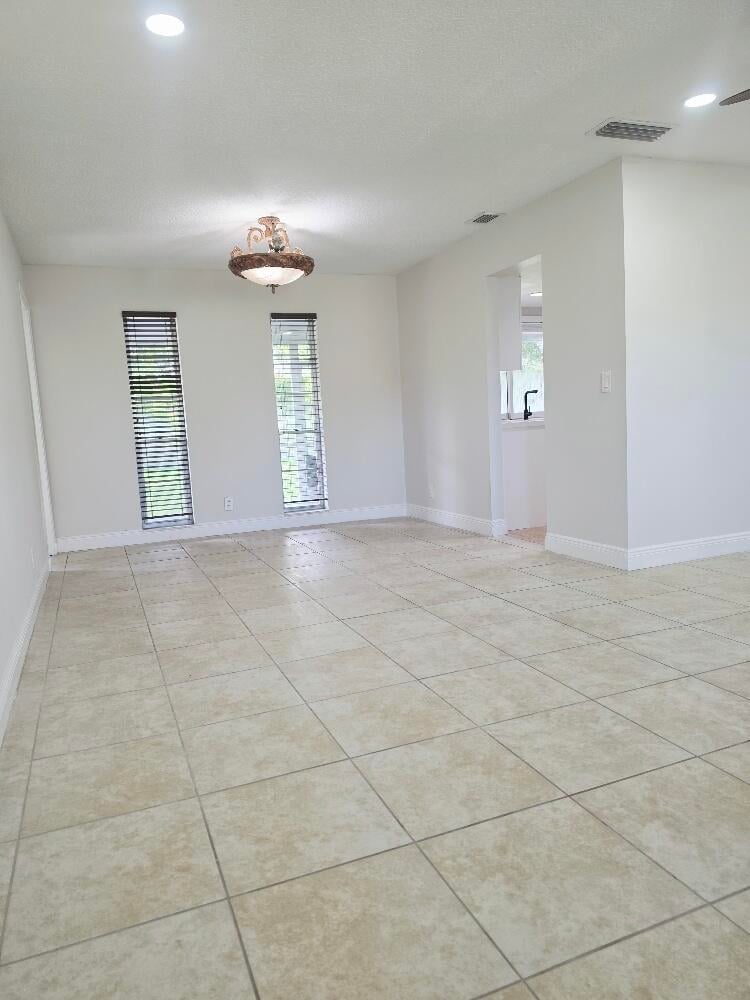  Residence photo 15