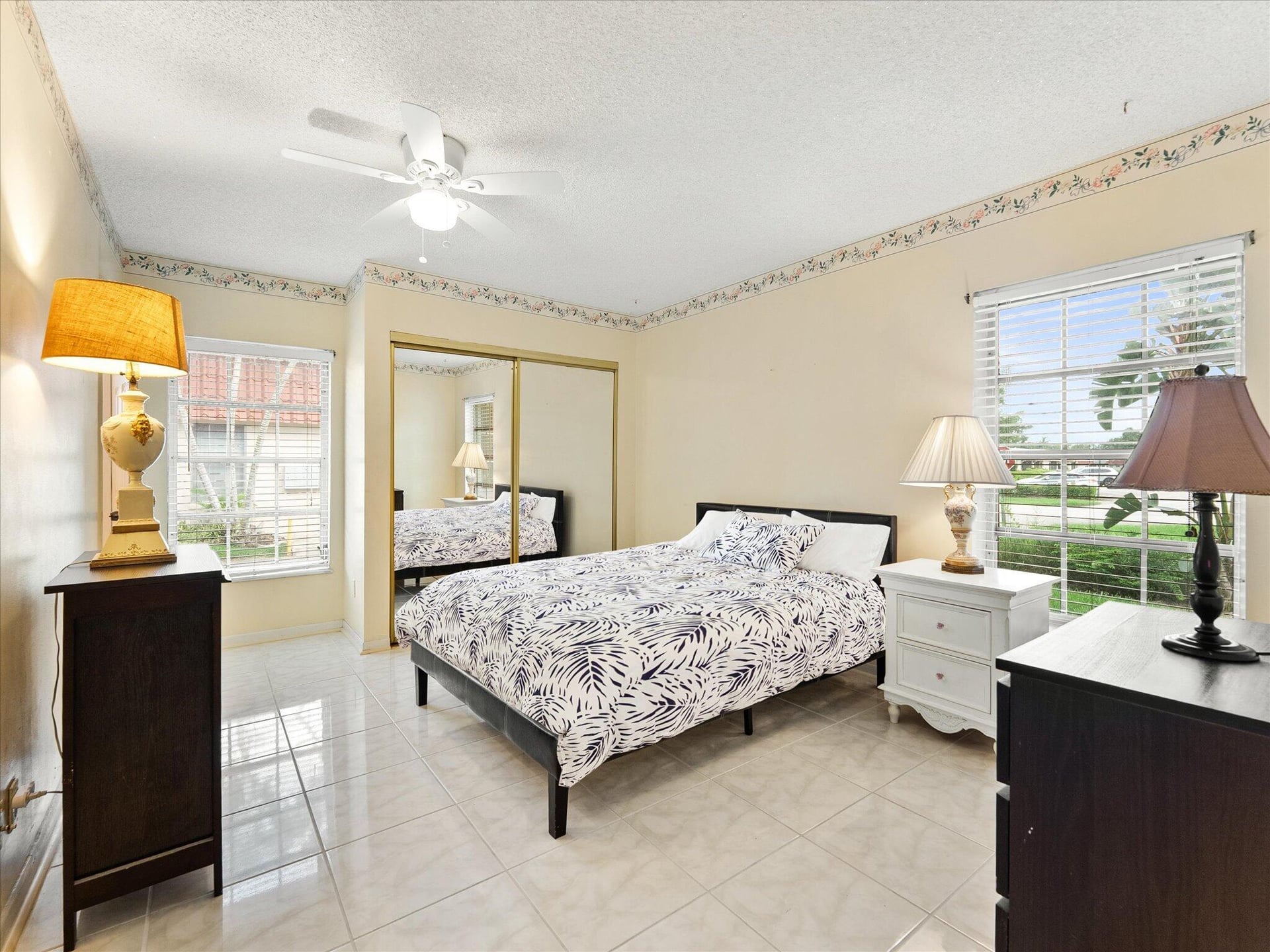  Residence photo 15