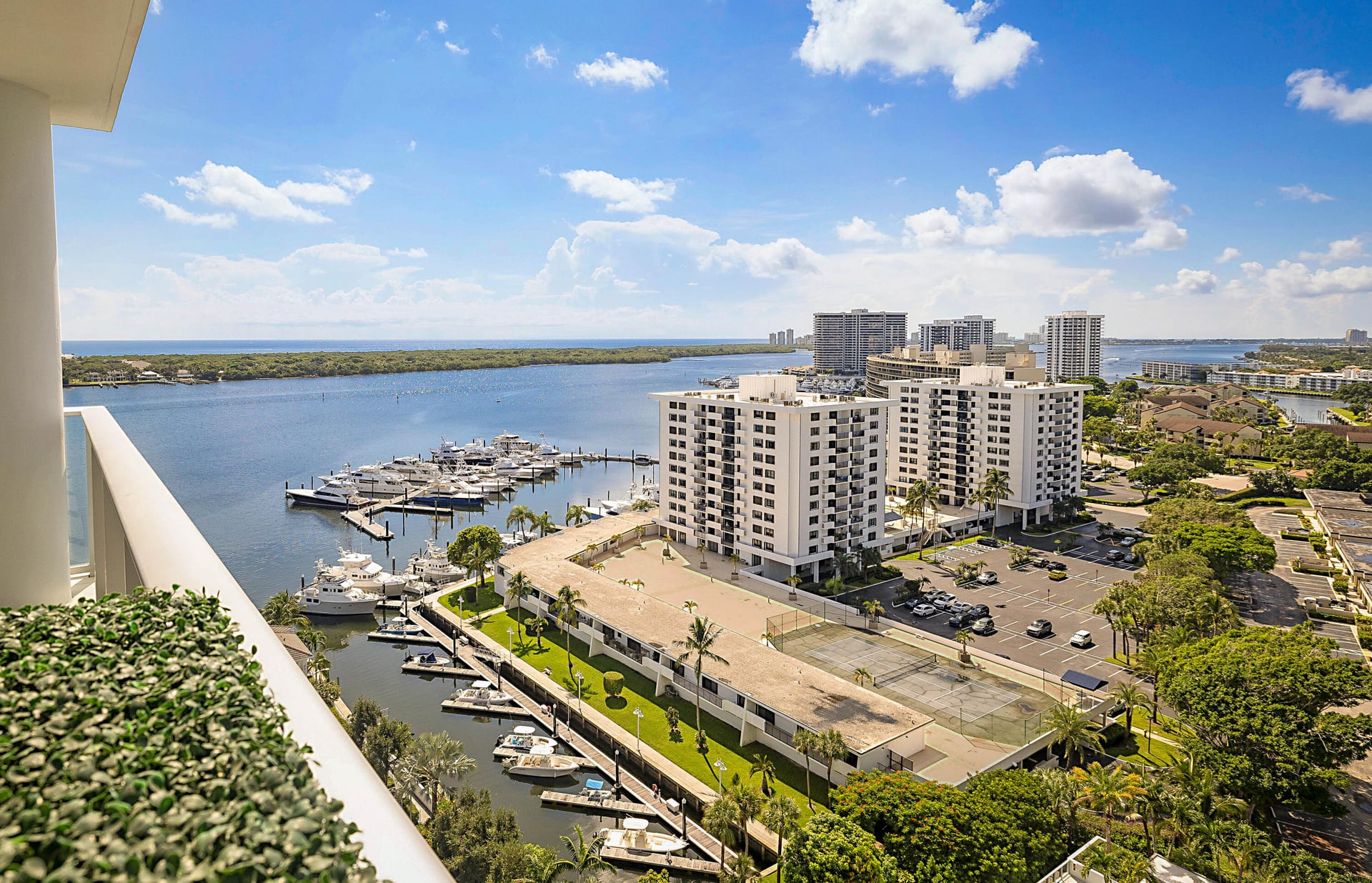 Water Club North Palm Beach Unit 1604 photo 9