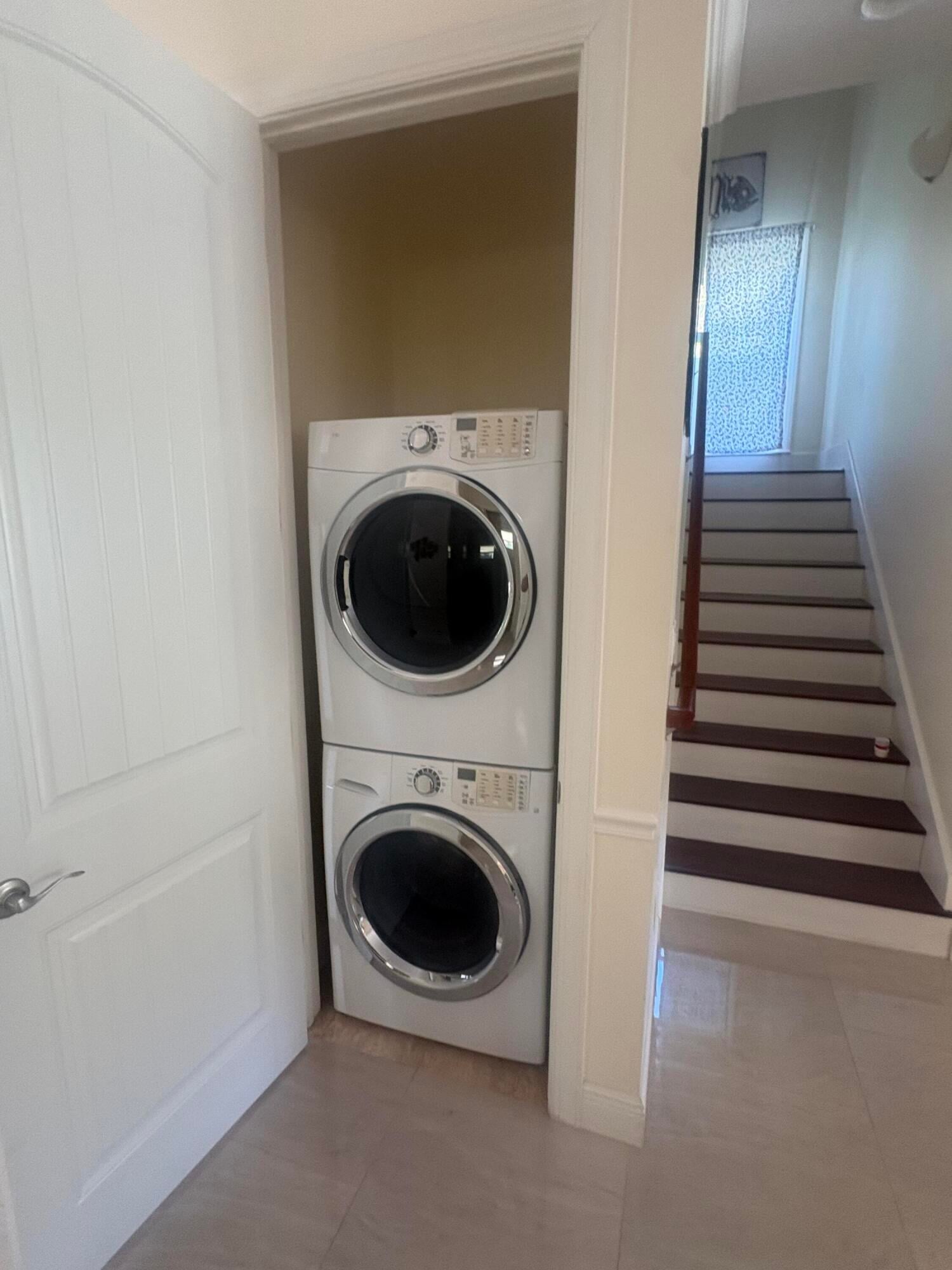 Sewall's Point Residence photo 16