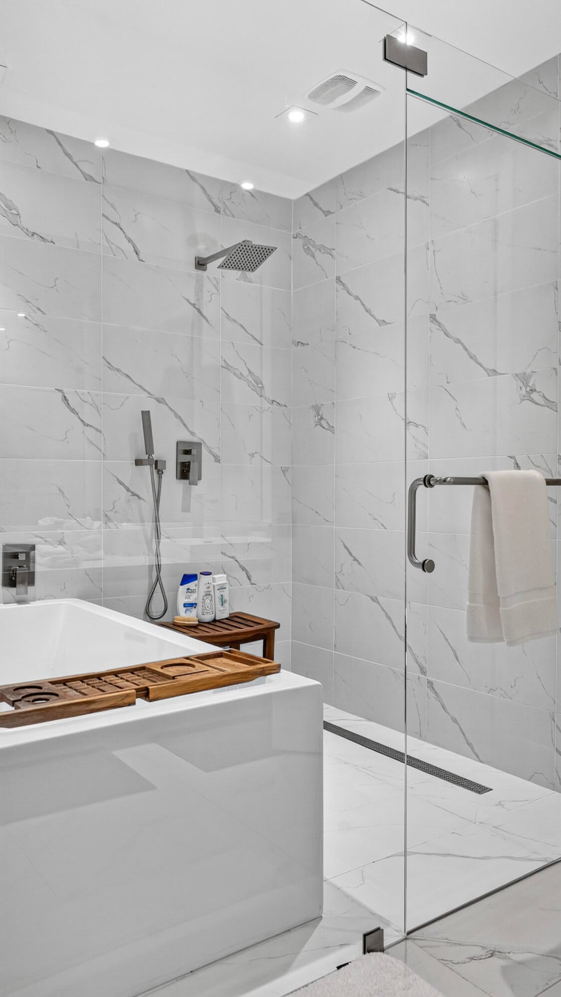 Amrit Ocean Resort & Residences Unit H1107 photo 20